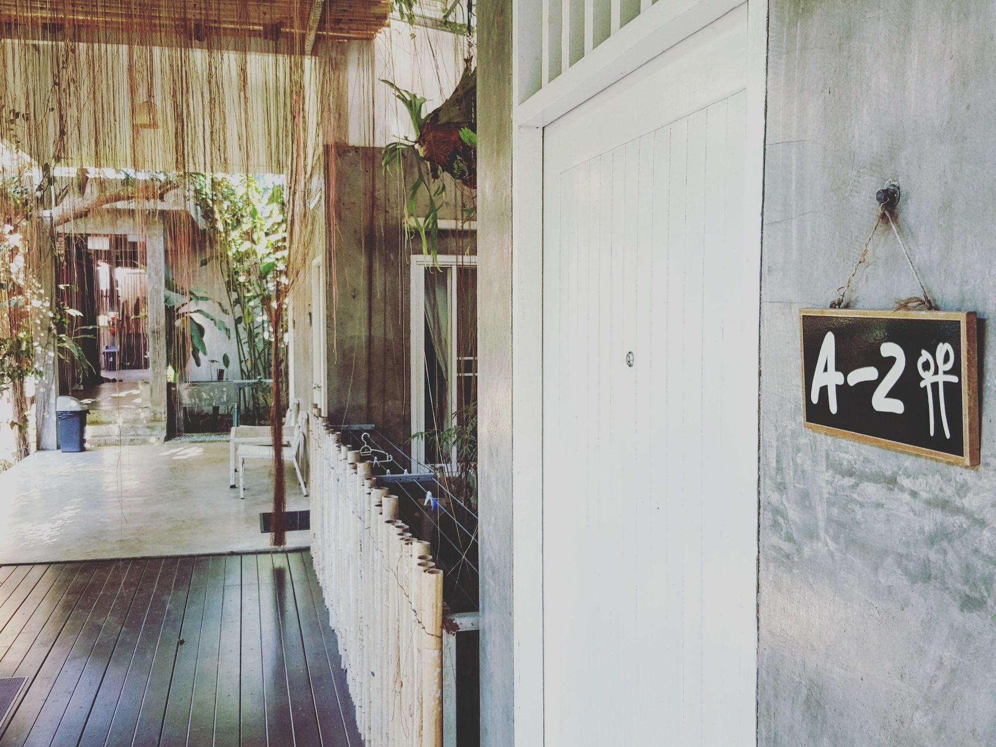 Glur Hostel Ao Nang Exterior foto