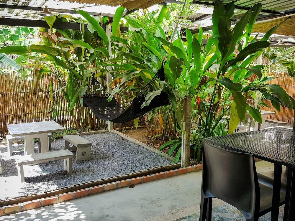 Glur Hostel Ao Nang Exterior foto